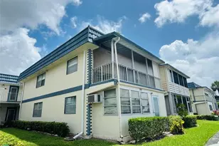 226 Brittany E Unit, Delray Beach, FL 33446 - Photo 2