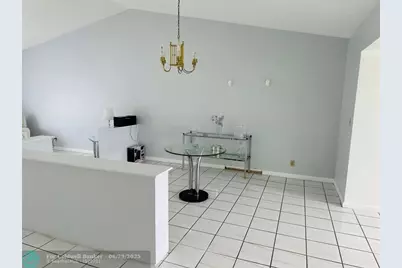 13309 NW 8th Ct, Sunrise, FL 33325 - Photo 4