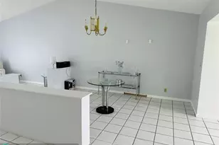 13309 NW 8th Ct, Sunrise, FL 33325 - Photo 4