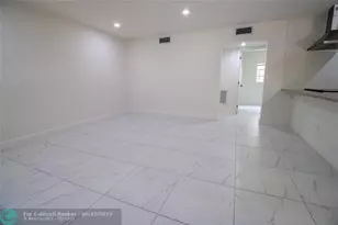 1423 SW 2nd St, Fort Lauderdale, FL 33312 - Photo 2