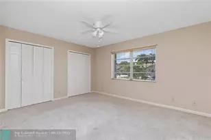 10821 Greentrail Dr, Boynton Beach, FL 33436 - Photo 16