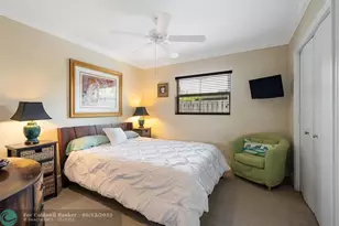 2750 NE 45th St, Lighthouse Point, FL 33064 - Photo 12