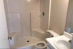 10400 Boynton Pl Cir, Boynton Beach, FL 33437 - Photo 6