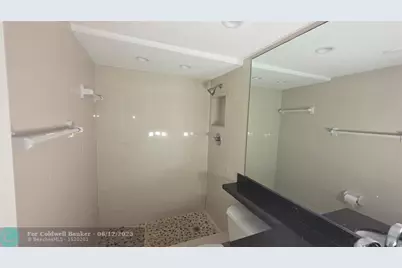 200 S Birch Rd, Unit #504, Fort Lauderdale, FL 33316 - Photo 16