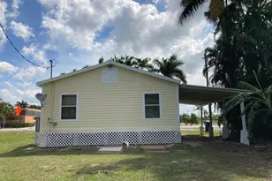 179 S Barfield Hwy, Pahokee, FL 33476 - Photo 6