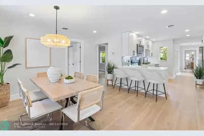 860 NE 34th St, Oakland Park, FL 33334 - Photo 10