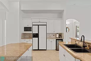 14363 Drafthorse Ln, Wellington, FL 33414 - Photo 16