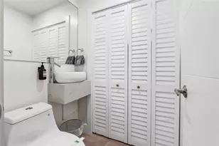 2621 NE 20th St, Pompano Beach, FL 33064 - Photo 28