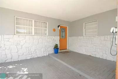 21 NE 57th Ct, Fort Lauderdale, FL 33334 - Photo 32