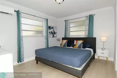 21 NE 57th Ct, Fort Lauderdale, FL 33334 - Photo 10