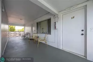 3847 S Circle Dr, Hollywood, FL 33021 - Photo 22