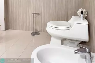 2110 N Ocean Blvd, Fort Lauderdale, FL 33305 - Photo 12