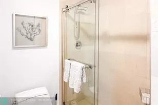 2110 N Ocean Blvd, Fort Lauderdale, FL 33305 - Photo 18