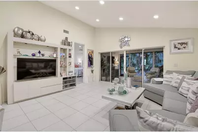 19452  Waters Reach Lane 305 Lane, Unit #305, Boca Raton, FL 33434 - Photo 14