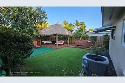 436 NE 25th Ave, Pompano Beach, FL 33062 - Photo 18