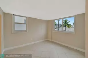 345 Ocean Dr, Miami Beach, FL 33139 - Photo 10