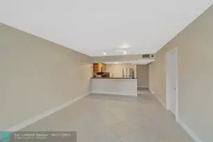 345 Ocean Dr, Miami Beach, FL 33139 - Photo 4