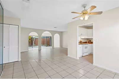 2516 SW 74th Ter, Unit #102, Davie, FL 33317 - Photo 4