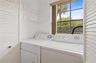 2516 SW 74th Terrace, Davie, FL 33317 - Photo 18