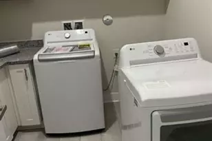 7813 Deer Lake Ct, Parkland, FL 33067 - Photo 6