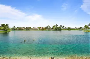 16332 N Segovia Circle, Fort Lauderdale, FL 33331 - Photo 2