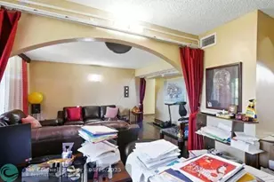 5530 NW 44th St, Lauderhill, FL 33319 - Photo 14