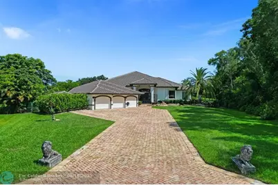 11720 NW 9th St, Plantation, FL 33325 - Photo 2