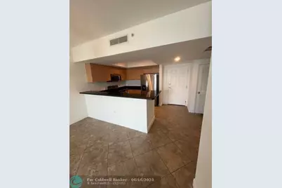 140 S Dixie Hy, Unit #525, Hollywood, FL 33020 - Photo 14