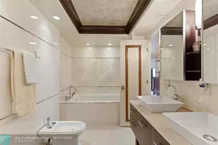 2917 S Ocean Blvd, Highland Beach, FL 33487 - Photo 20