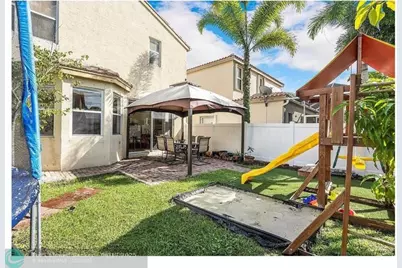 5743  Raceway Rd, Lake Worth, FL 33449 - Photo 22