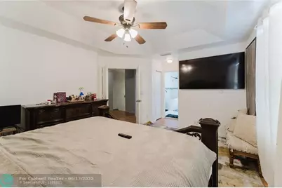 5743  Raceway Rd, Lake Worth, FL 33449 - Photo 12