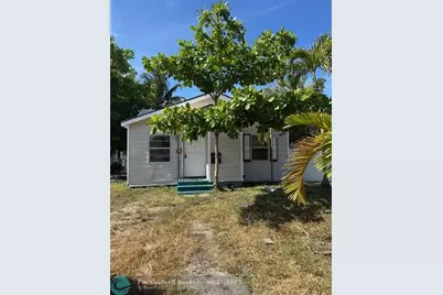 2127  Cleveland St, Unit #Back, Hollywood, FL 33020 - Photo 1