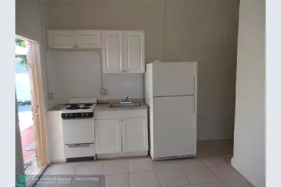 2204  Atlanta St, Unit #3, Hollywood, FL 33020 - Photo 6