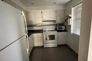 2998 NW 48th Terrace, Lauderdale Lakes, FL 33313 - Photo 8