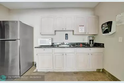 806  Cypress Grove Ln, Unit #412, Pompano Beach, FL 33069 - Photo 54