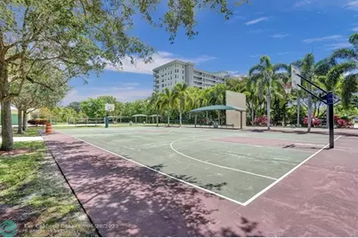 806  Cypress Grove Ln, Unit #412, Pompano Beach, FL 33069 - Photo 56