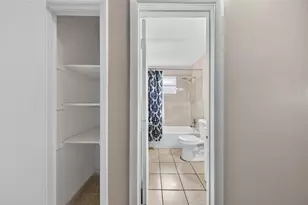 1230 NW 29th Way, Fort Lauderdale, FL 33311 - Photo 14