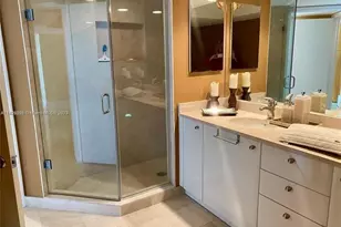 16500 Collins Ave, Sunny Isles Beach, FL 33160 - Photo 22