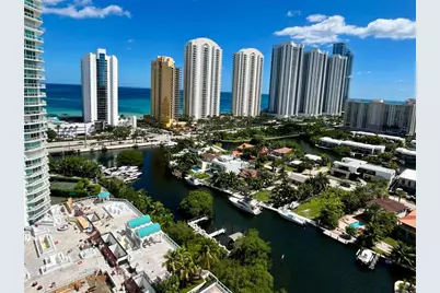 16500  Collins Ave, Unit #2052, Sunny Isles Beach, FL 33160 - Photo 32