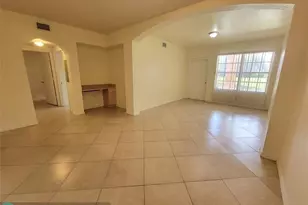 2109 Belmont Ln, North Lauderdale, FL 33068 - Photo 2