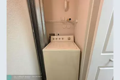 2109  Belmont Ln, Unit #2109, North Lauderdale, FL 33068 - Photo 12