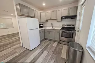 2432 Sherman St, Hollywood, FL 33020 - Photo 4