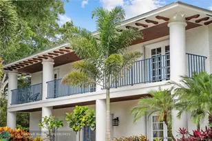 33 Rio Vista Dr, Stuart, FL 34996 - Photo 4