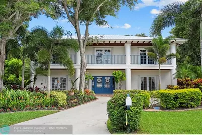 33  Rio Vista Dr, Stuart, FL 34996 - Photo 1