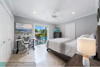 2319  Castilla Isle, Fort Lauderdale, FL 33301 - Photo 18