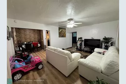 3913 SW 28th St, West Park, FL 33023 - Photo 2