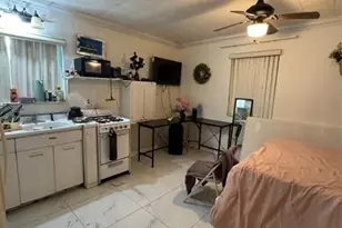 3913 SW 28th St, West Park, FL 33023 - Photo 10