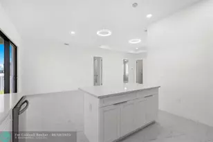 710 Eisenhower Blvd, Lehigh Acres, FL 33974 - Photo 10