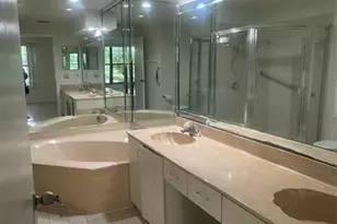 301 SW 158th Terrace, Pembroke Pines, FL 33027 - Photo 20