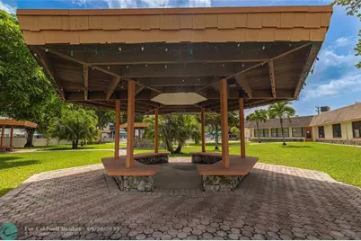 4151 NW 41st St, Unit #409, Lauderdale Lakes, FL 33319 - Photo 26